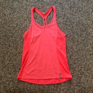 Small Under Armour Tank Top in hot pink
